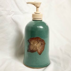 Clay Leaf Detailed Teal Soap Dispenser